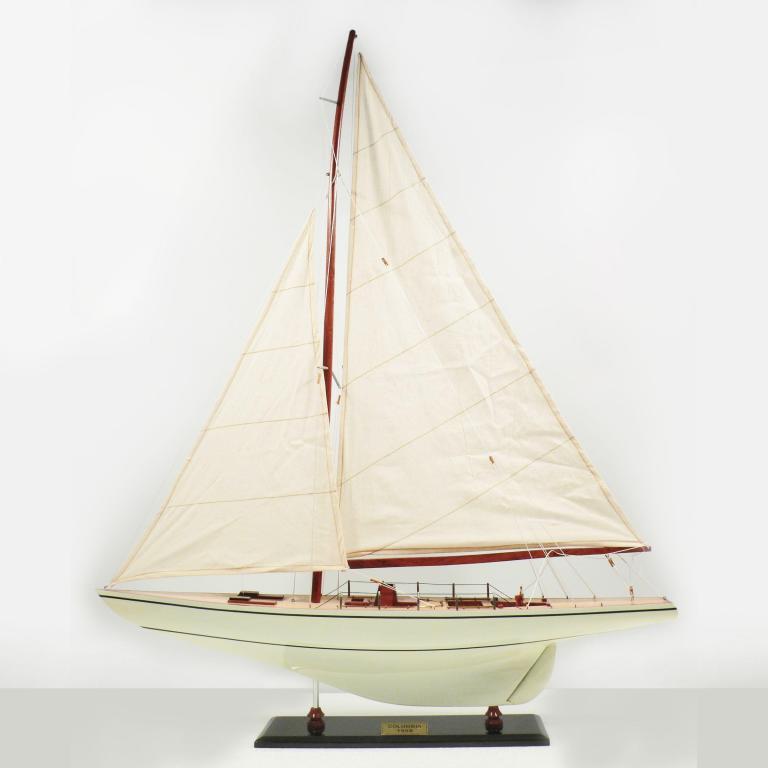 Handgefertigtes Segelschiffmodell der Columbia