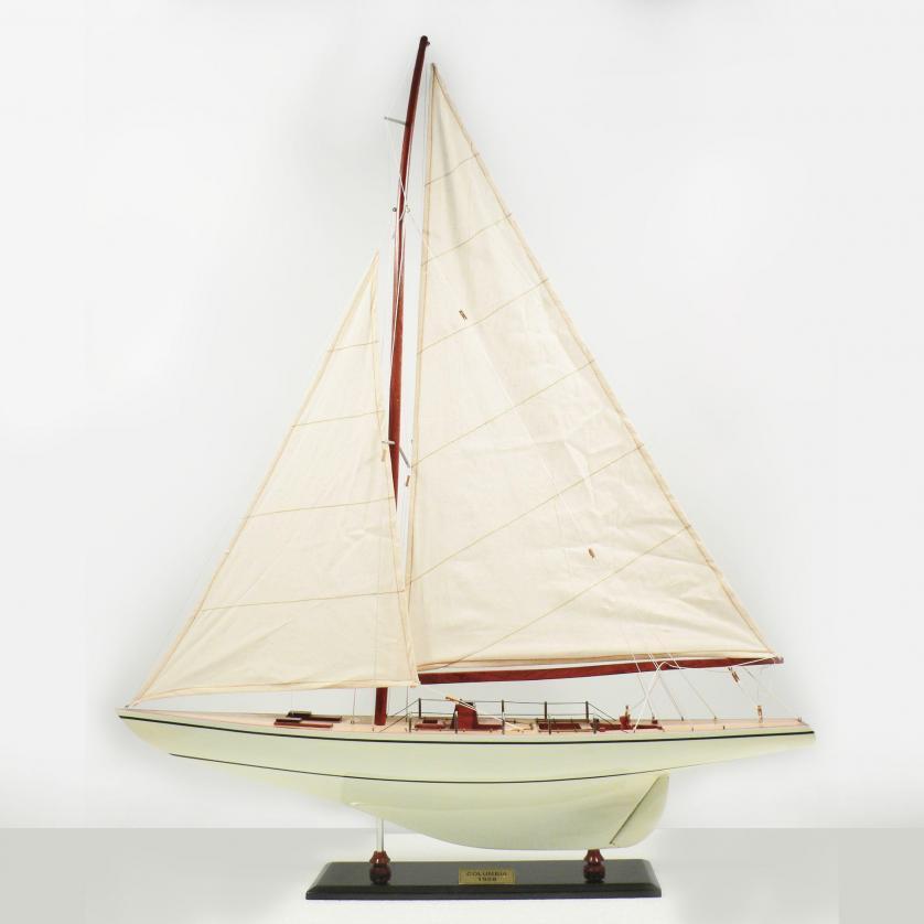 Handgefertigtes Segelschiffmodell der Columbia