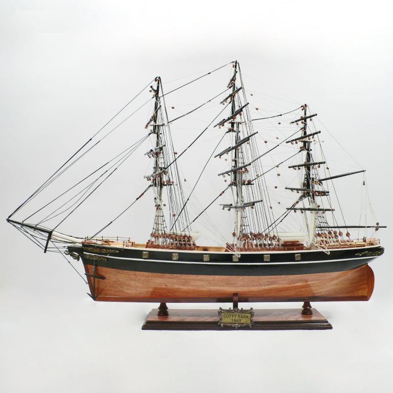 Handgefertigtes Schiffsmodell aus Holz der Cutty Sark