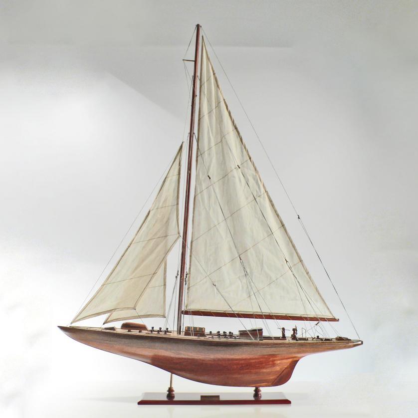 Handgefertigtes Segelschiffmodell der Endeavour