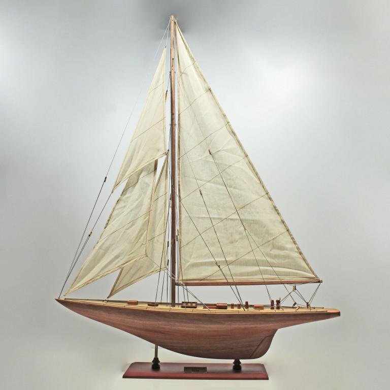 Handgefertigtes Segelschiffmodell der Enterprise