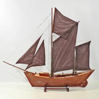 Handgefertigtes Schiffsmodell aus Holz der Maria