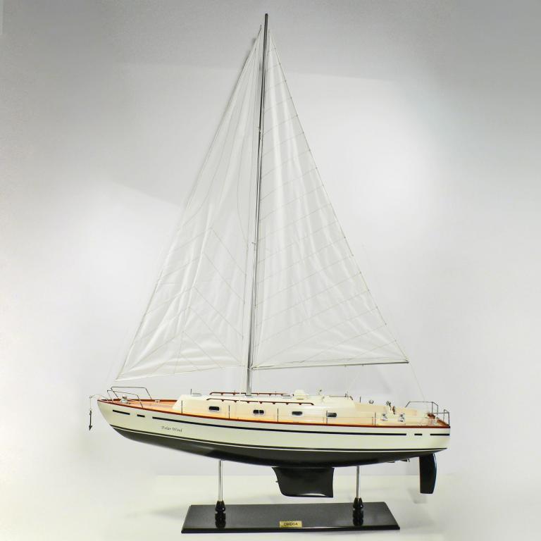 Handgefertigtes Segelschiffmodell der Omega